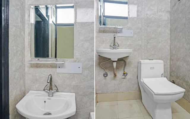 Oyo 92864 Silver Stone