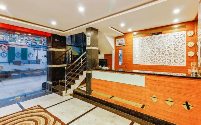 OYO 29131 Hotel MN Grand