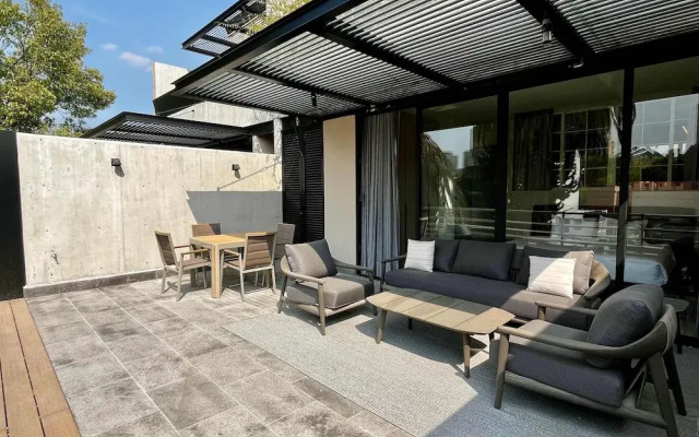 w Prestigious 1BR w Modern Terrace in Polanco