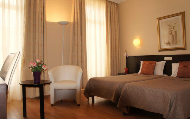 Hotel Ambassador