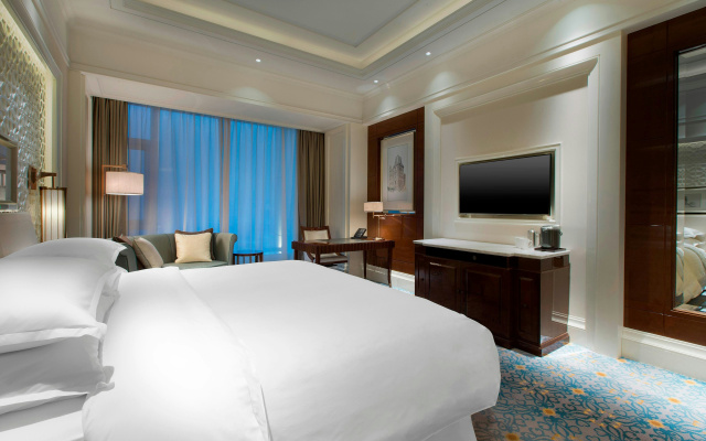 Sheraton Grand Wuhan Hankou Hotel