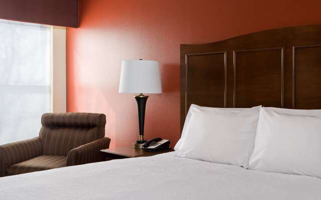 Hampton Inn Shawnee