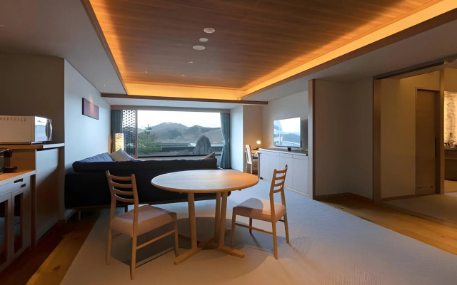 Hotel Shion
