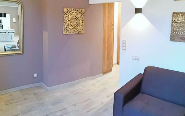 Beautifully Refurnished with AC