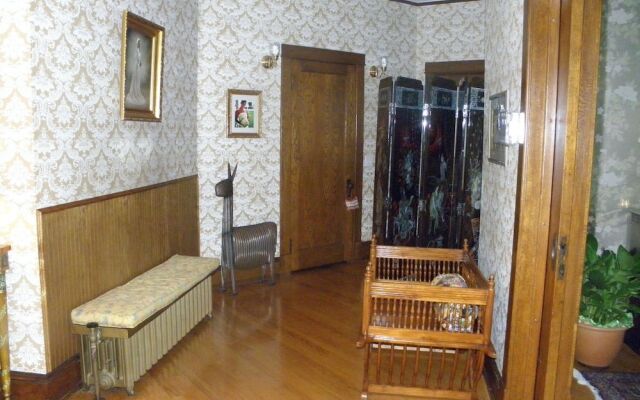 The Doctor's Inn Virginia