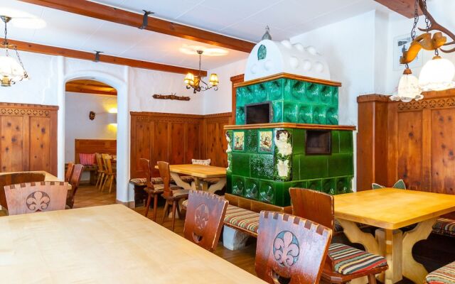 Elegant Holiday Home in Jochberg Tyrol near Ski Area
