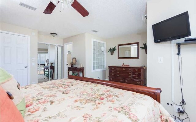 Surfside Six E - Two Bedroom Condo