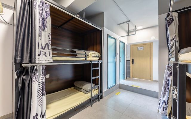 Yootel Hostel