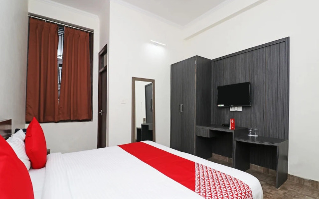 Oyo 26611 Anand Mangal Hotel