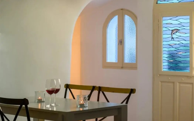 Suite Home Santorini