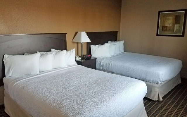 Americas Best Value Inn & Suites Bismarck