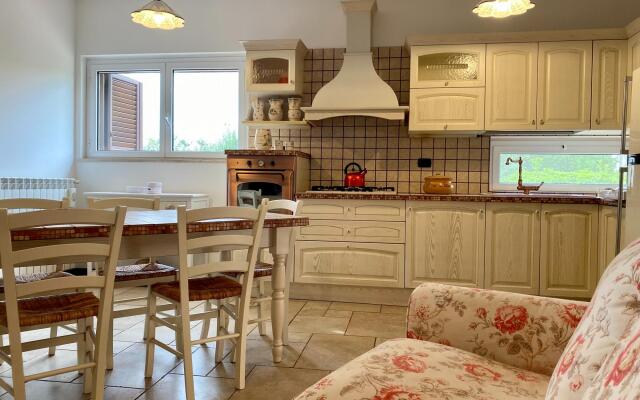 Cozy villa with pool, suitable for families,-Villa Marta