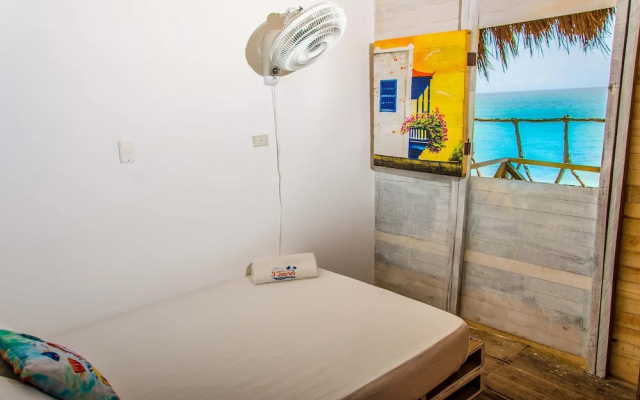 Nuestros Tres Tesoros