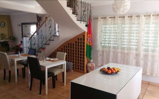 Elodie's Country House