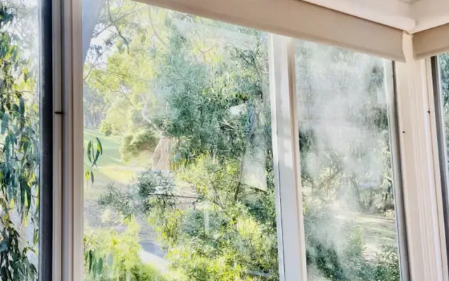 Whispering Gums Lorne Ocean Views Pet Friendly EV Charger