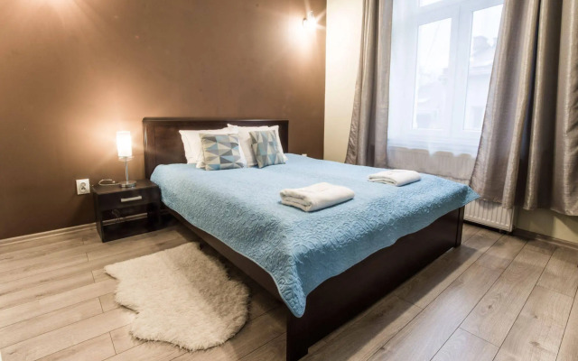 Platinum Aparthotel