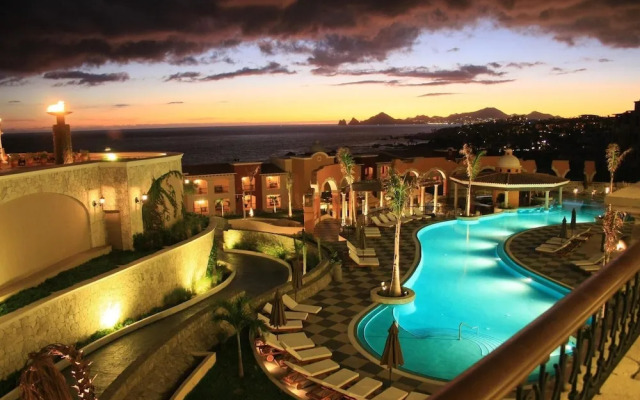 Super Ocean View Studio
