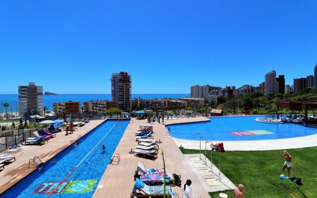 Sunset Drive 1-46 Poniente Beach