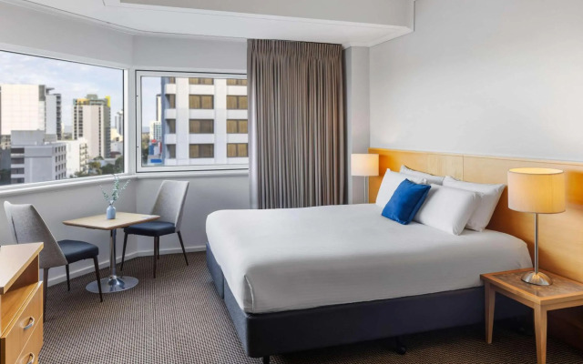 Novotel Perth Langley