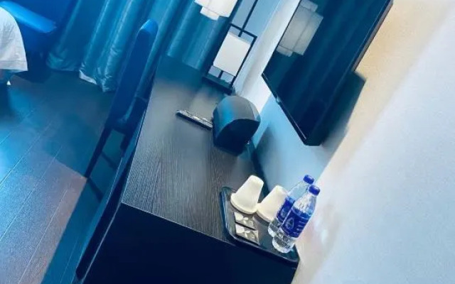 Junya Yizhu (Guangzhou Jinghu Avenue Free People Garden Branch)