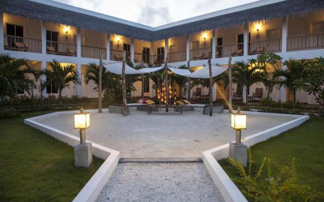 Amra Palace Laamu