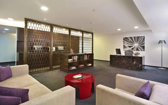 Vivanta Chennai IT Expressway