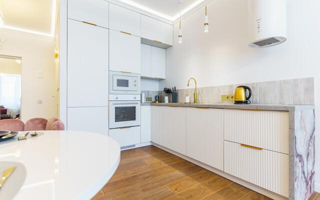 LetoApart (ЛетоАпарт) на улице Революции 1905 года 37-104