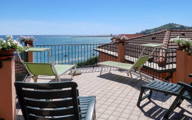 House Irma Santo Stefano al Mare