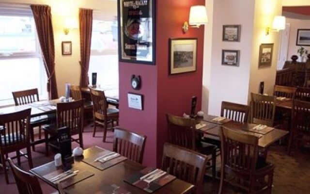 HQ Bar & Restaurant