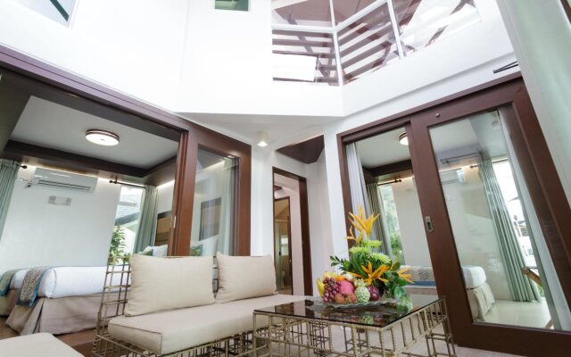 Acuatico Beach Resort