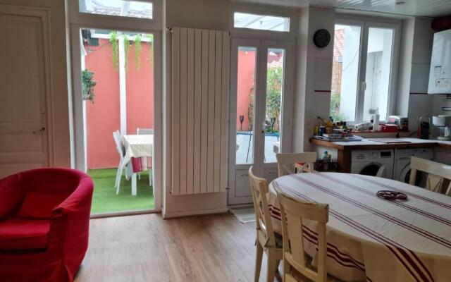 Bel appartement 3 ch. terrasse parking