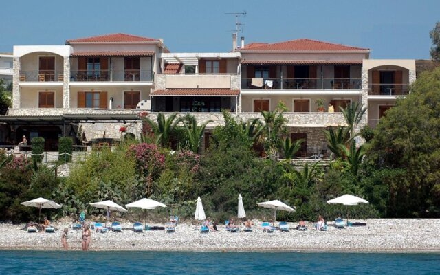Grekis hotel & Apartments
