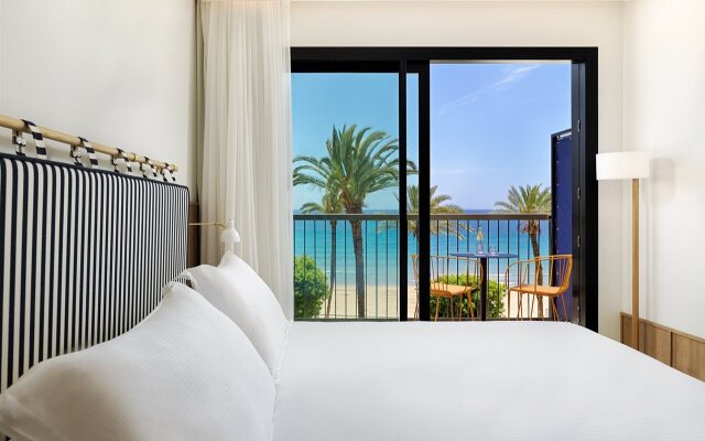 H10 Porto Poniente Hotel