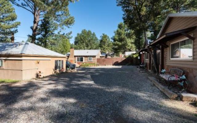 The Rustique Bungalows