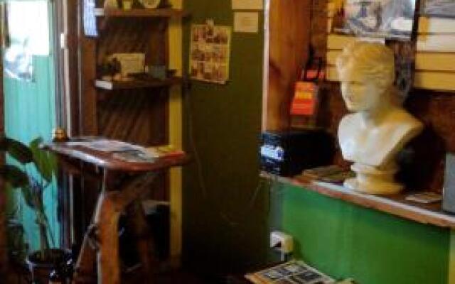 Green Secret Hostal