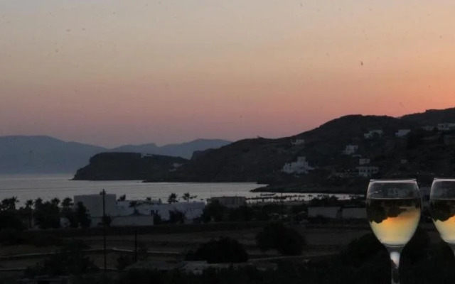 Island House Hotel