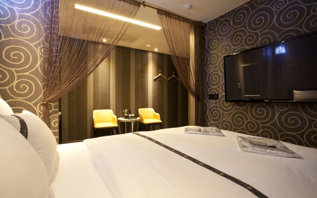 W Hotel
