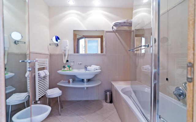 Castellaro Golf Resort