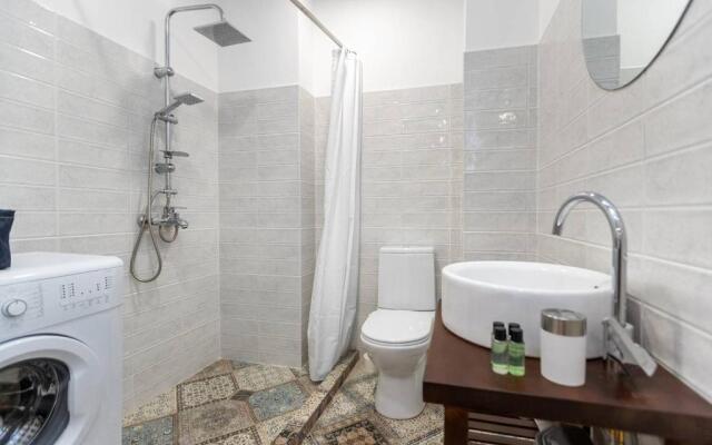 Wehost Stylish Apartment Near Fabrika