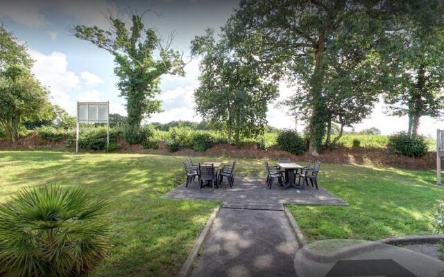 Enzo Hotels Quimperle By Kyriad Direct