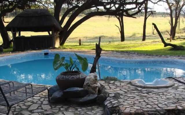 The Tree Lodge at Sikumi