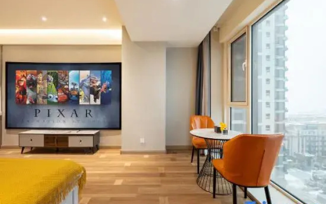 Maker Commune Cinema-style Apartment (Qinghe Peninsula)