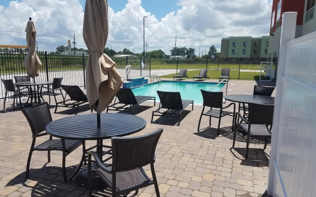 Holiday Inn Express Donaldsonville