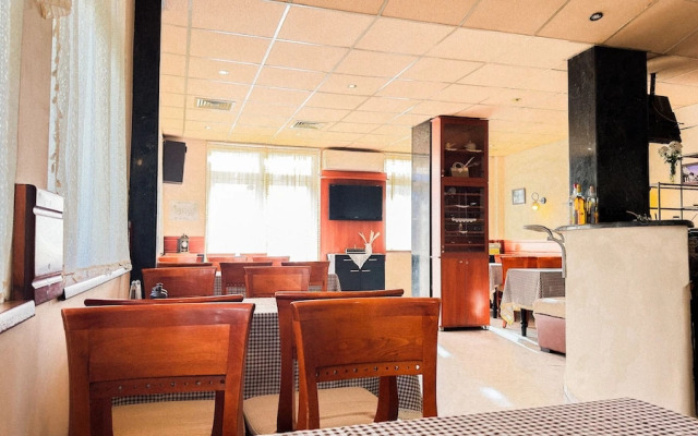 Desudava Hotel