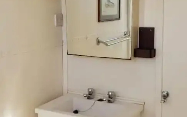 Houseboat With Aircon and Splash Pool - 2128