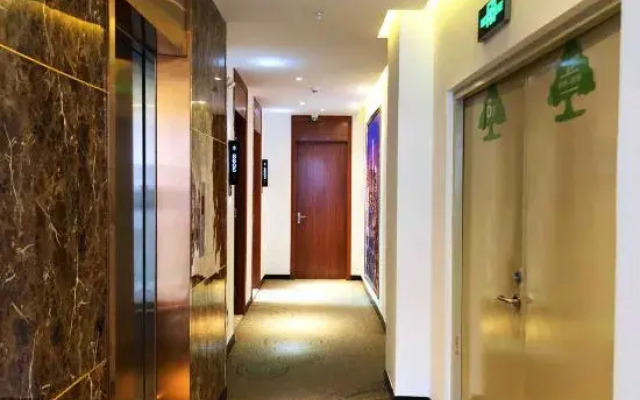GreenTree Inn Express Hotel (Lianjiang Jiuzhoujiang Avenue North Branch)