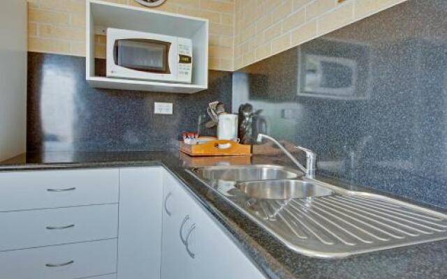 Murray Street Apartments