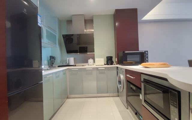 Tianjin Crown International Apartments