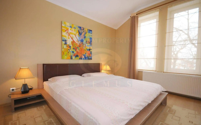 City Spring Apartments
