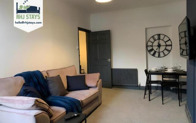 Saltwell - Delightful 3 Bedroom free parking free wifi